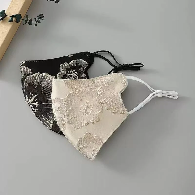 国风防风口罩秋冬浮雕牡丹花保暖立体显脸小透气护脸面罩可水洗21
