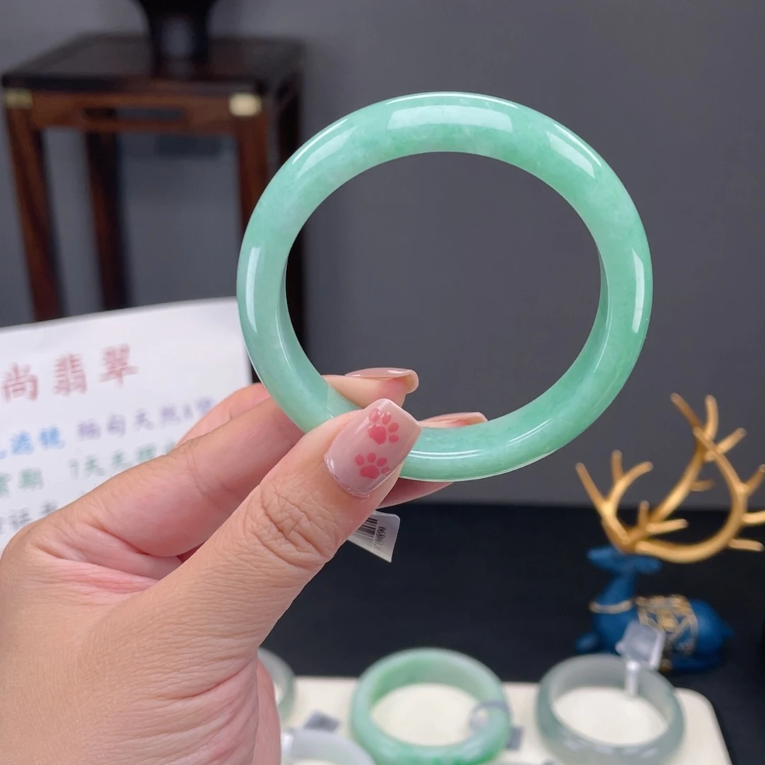 未镶嵌手镯翡翠54.7