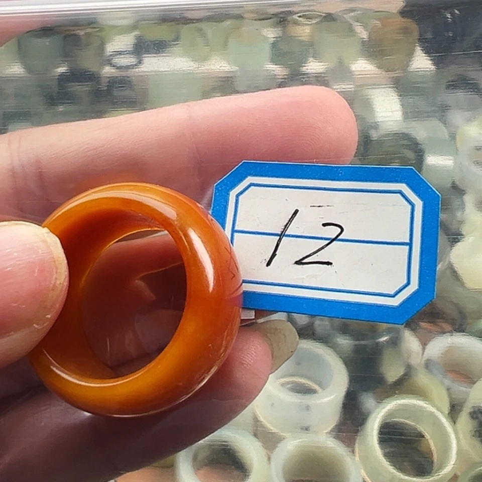 【闪购商品】未镶嵌蛇纹石玉戒指邪*神