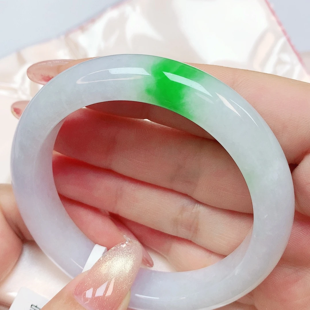 翡翠未镶嵌手镯抖音179