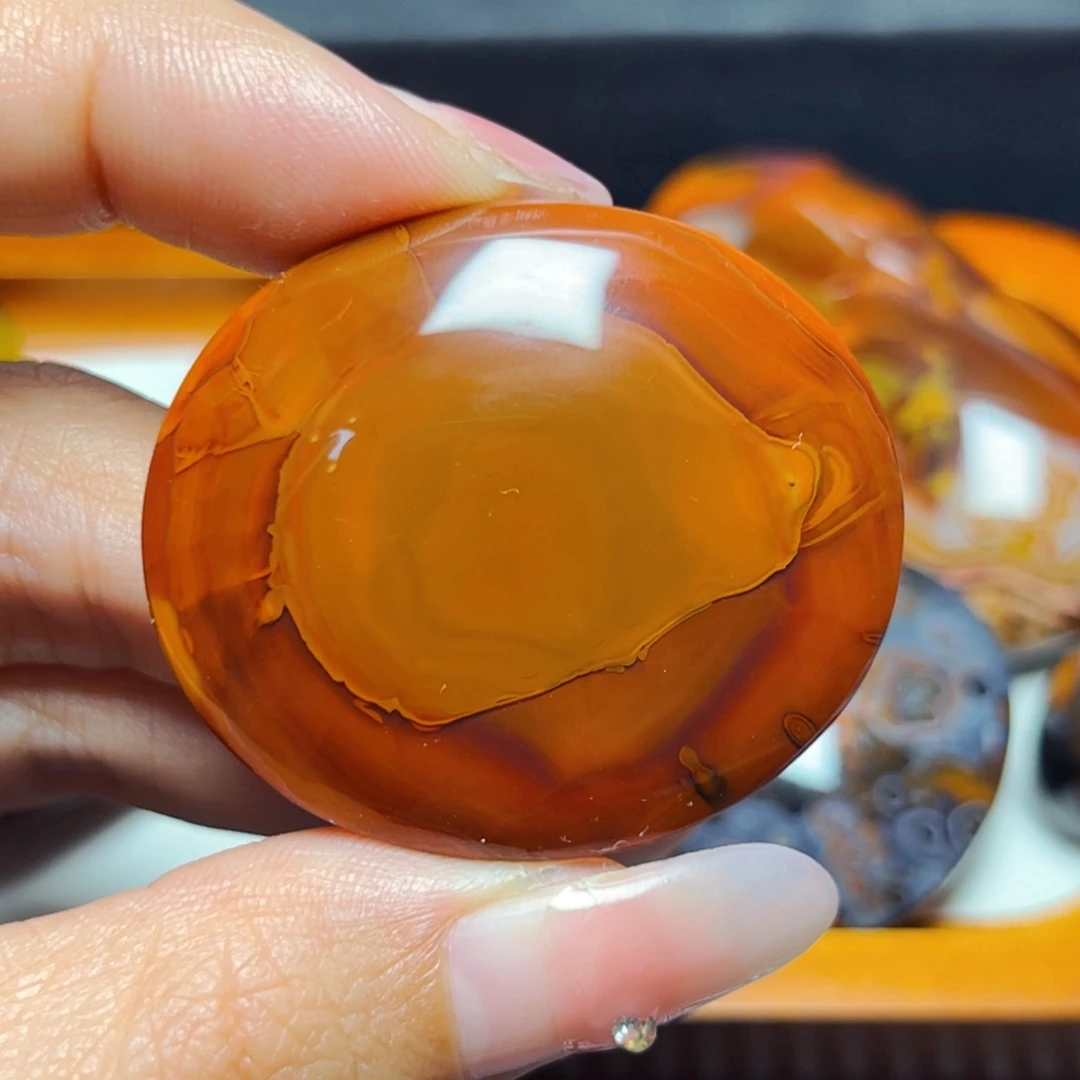 未镶嵌颈饰玛瑙/玉髓