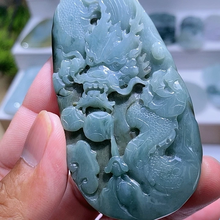 【闪购商品】翡翠未镶嵌颈饰11111111111