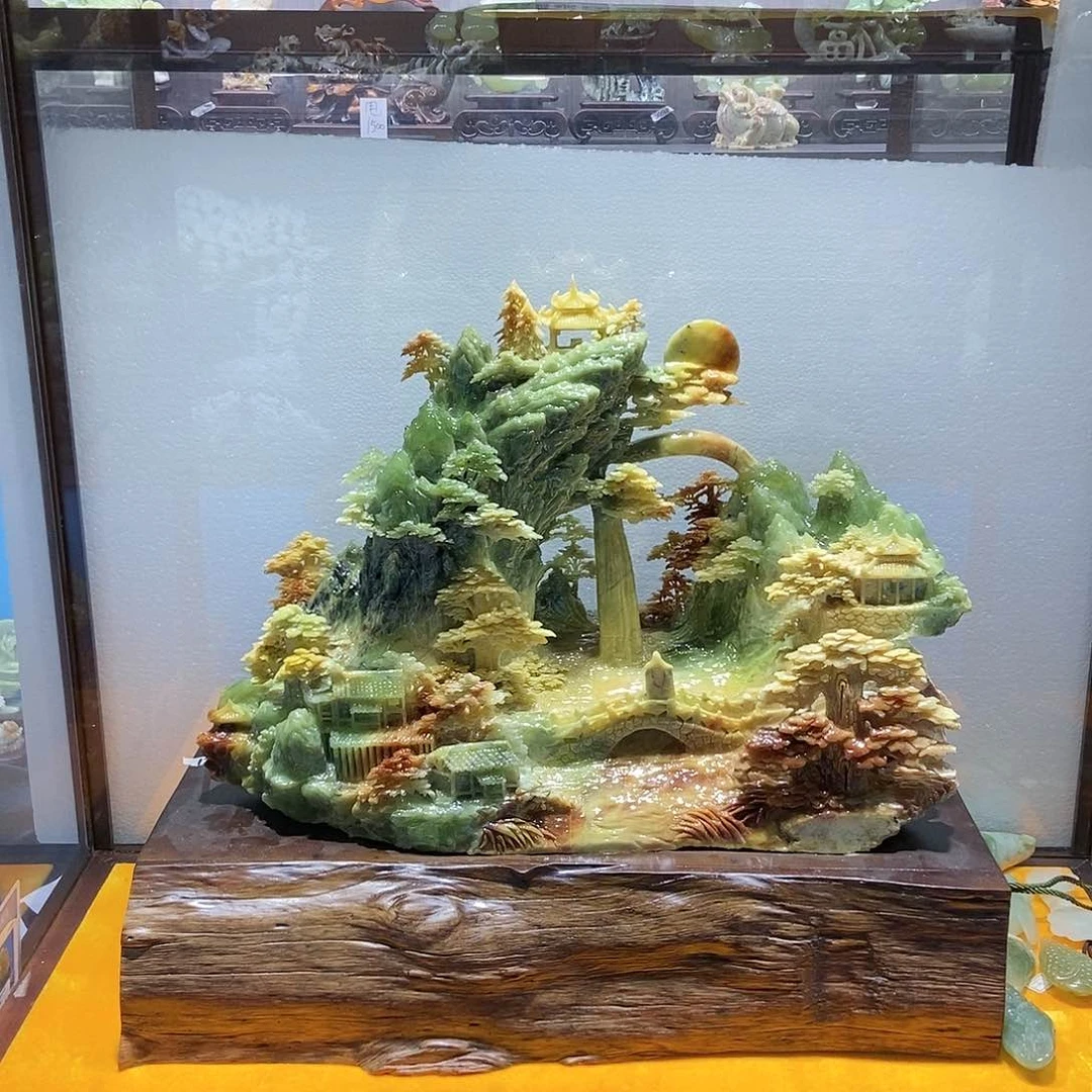 【闪购商品】蛇纹石玉未镶嵌家居摆件