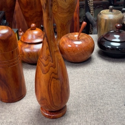 黄花梨/降香黄檀新料花瓶