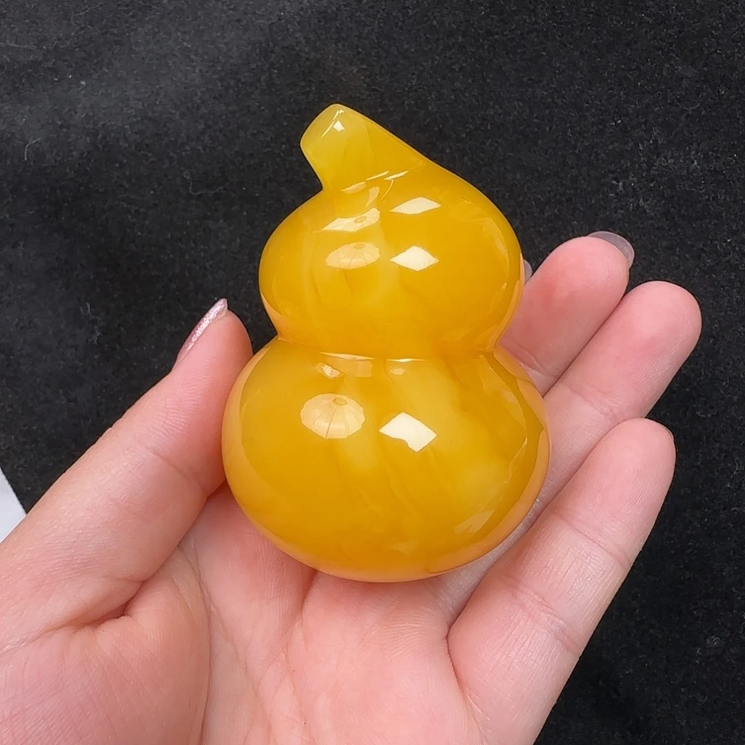 蜜蜡未镶嵌珠宝奇石