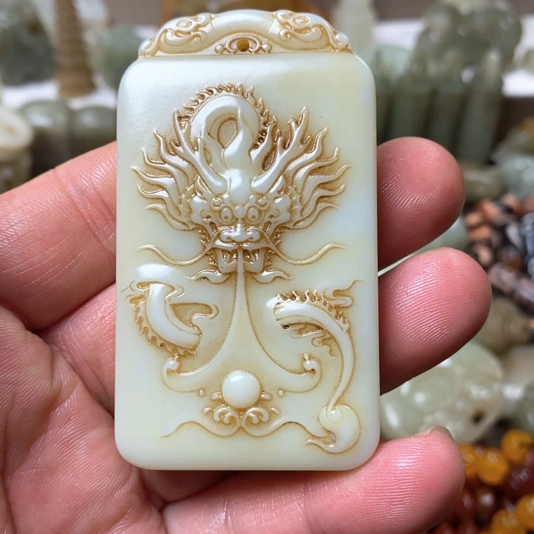 和田玉颈饰未镶嵌毛*