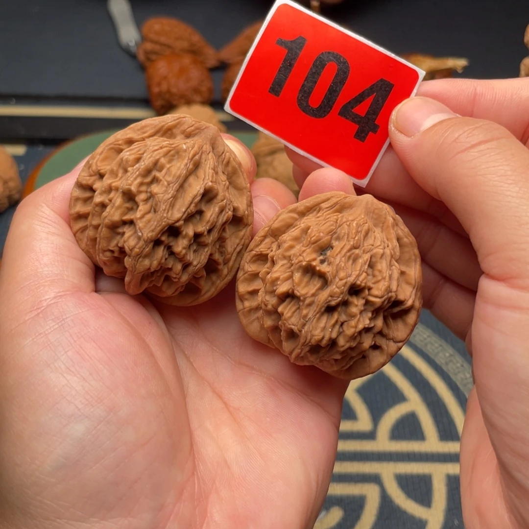 吊坠文玩核桃43全品虎头104号
