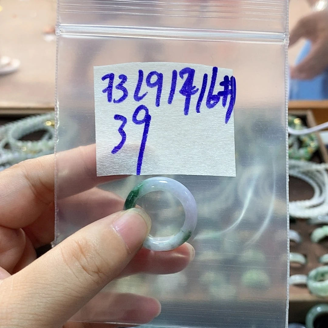未镶嵌定制翡翠无**人