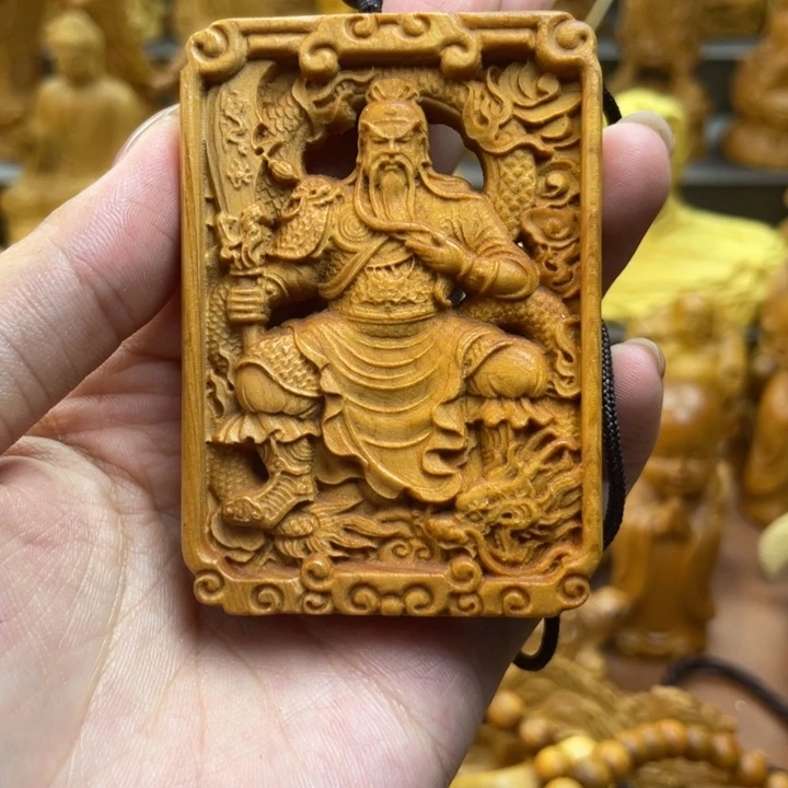 崖柏关公牌御龙关公