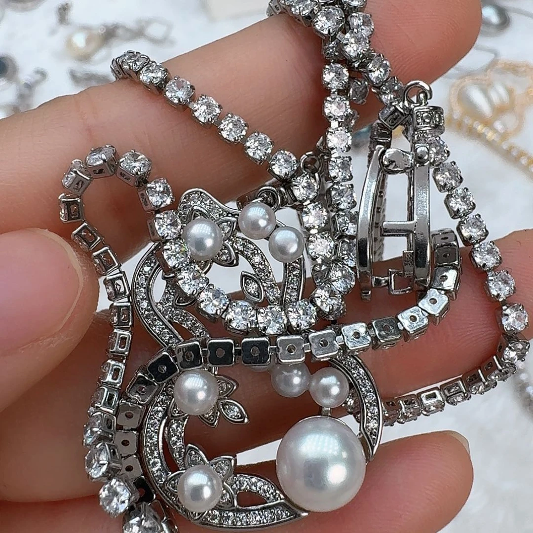 颈饰未镶嵌淡水珍珠