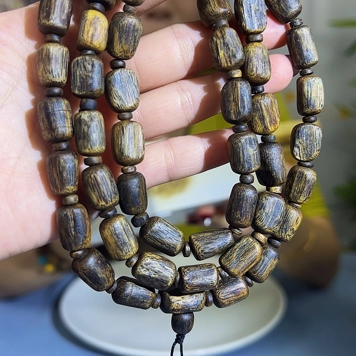 沉香手串沉水老料树心油多圈绿棋0949