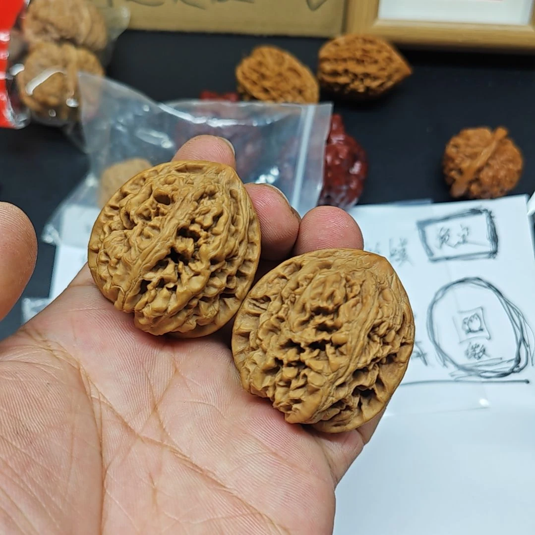 文玩核桃吊坠微修凤凰台