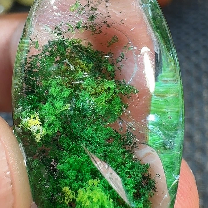 未镶嵌颈饰水晶用****4