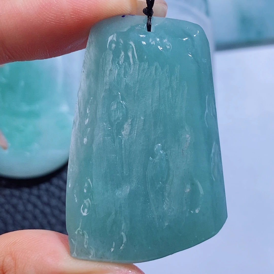 定制翡翠未镶嵌付款后确认抛光