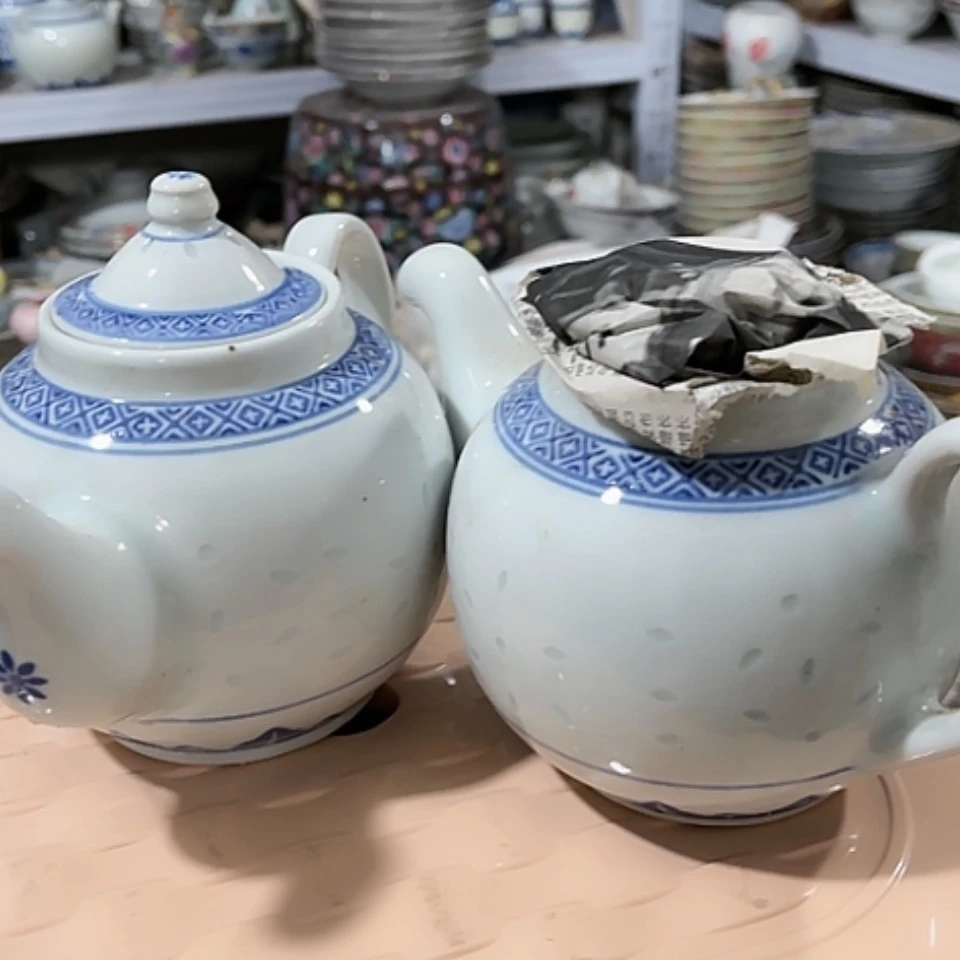 【闪购商品】紫砂盖碗小*童青花玲珑茶壶2个