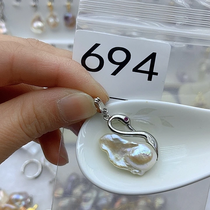 淡水珍珠颈饰银S925镶嵌