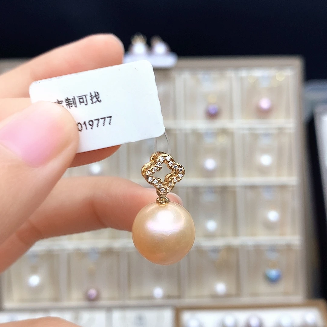 淡水珍珠合金颈饰