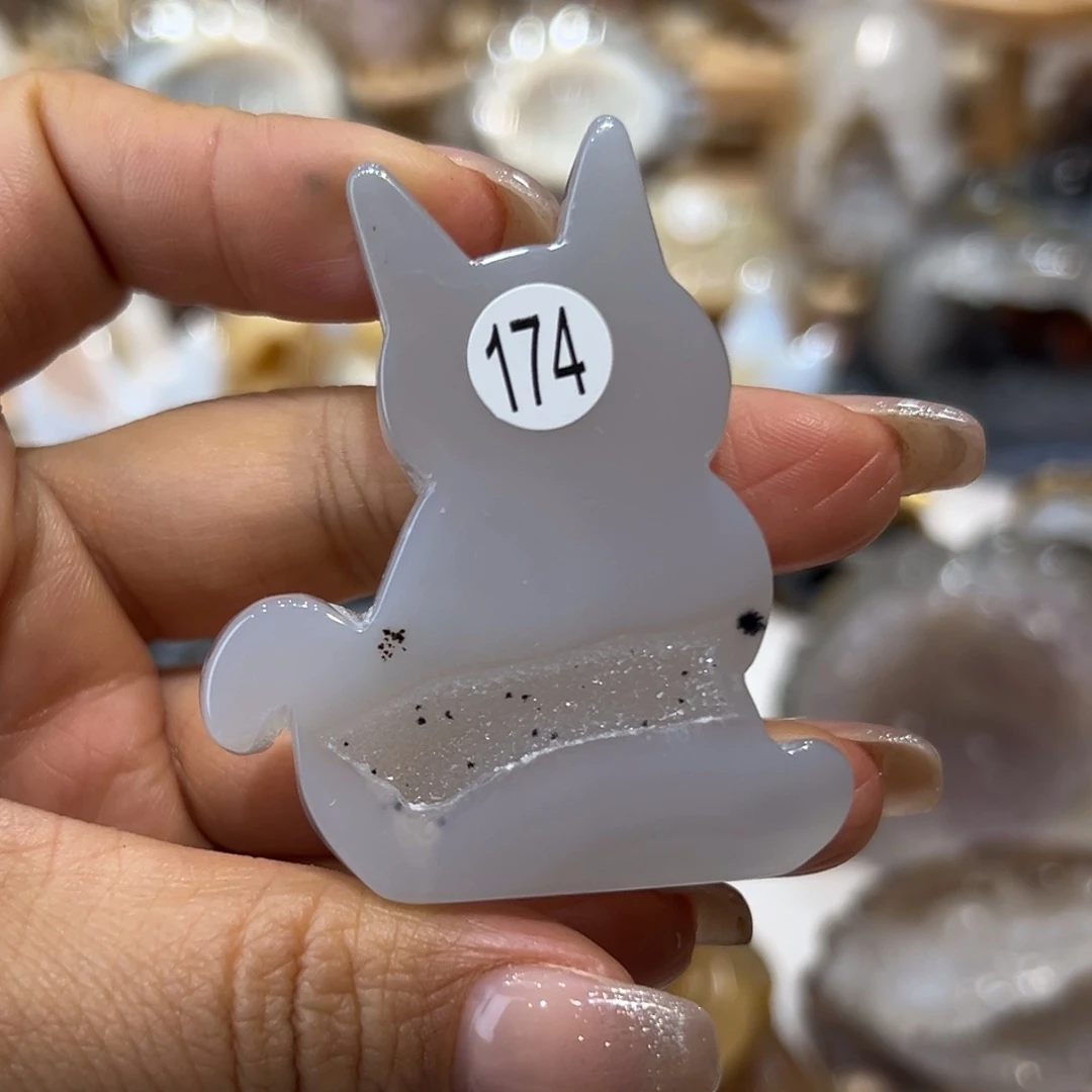 玛瑙/玉髓足铂镶嵌摆件