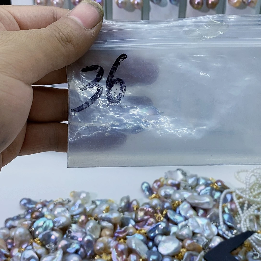 淡水珍珠合金颈饰