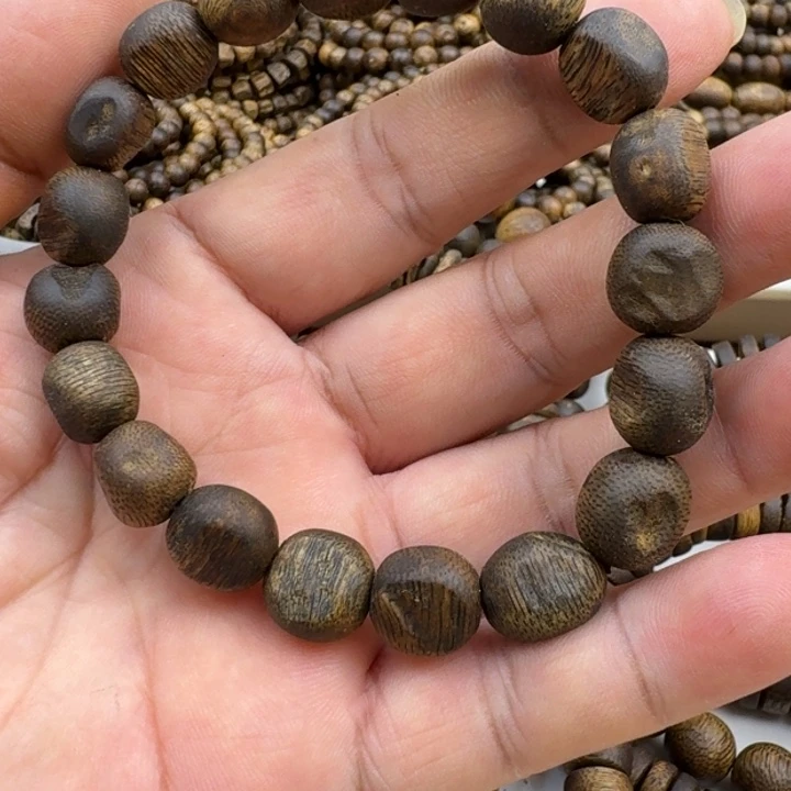 手串沉香蓝宝石手串10克