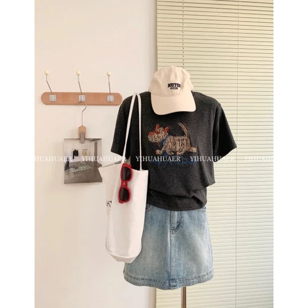 B-2412【沙线小狗】东大门夏季新款韩版百搭慵懒立体刺绣小狗短袖T