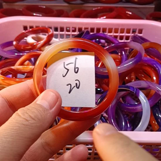 玛瑙/玉髓未镶嵌手镯