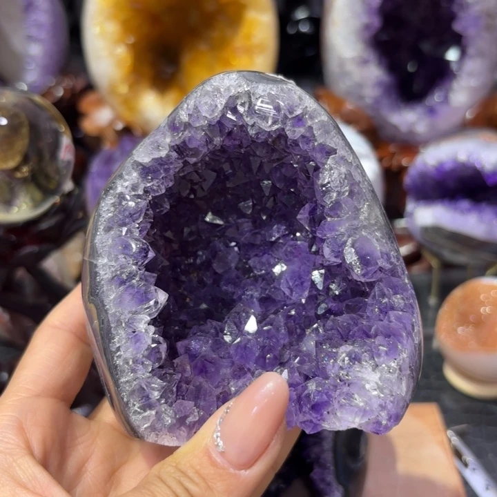 大型摆件（非配饰）未镶嵌水晶