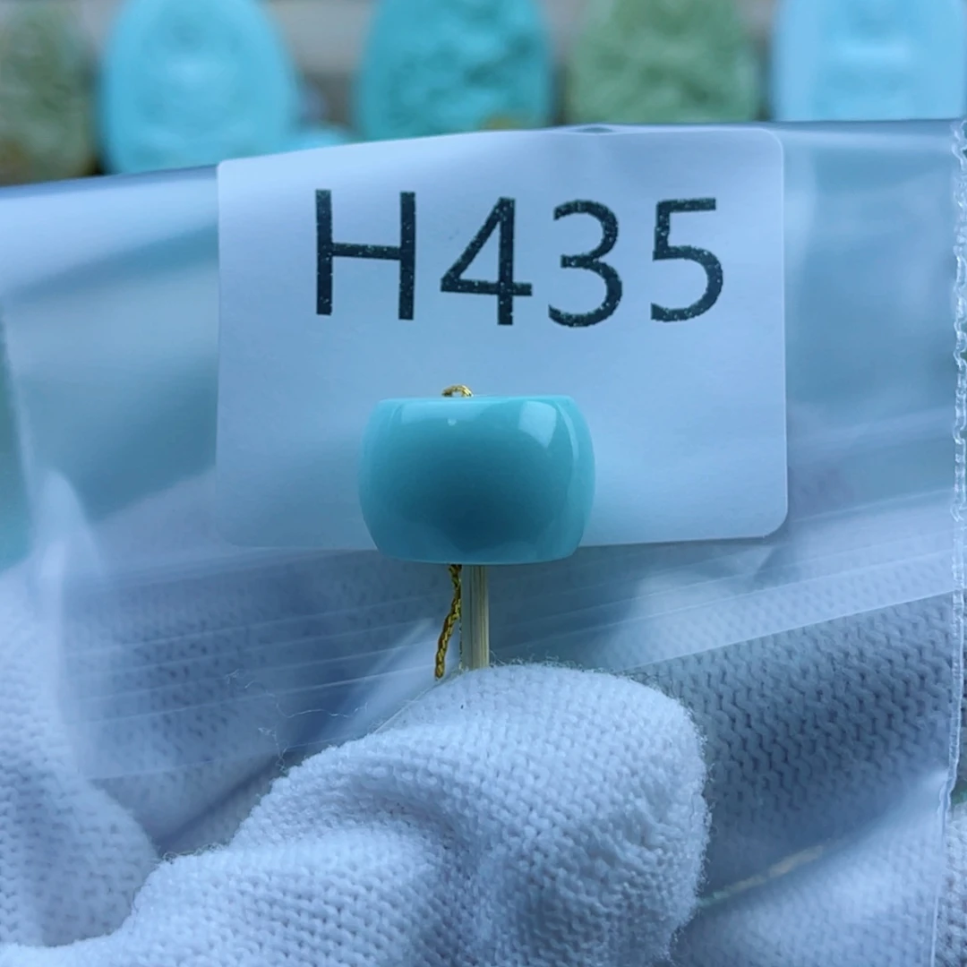 哈***耶绿松石未镶嵌珠宝奇石