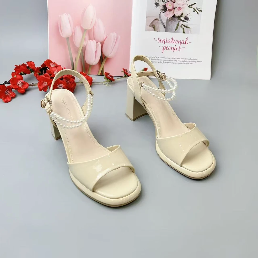 72785 新款时尚蝴蝶结方头一字带仙女风凉鞋