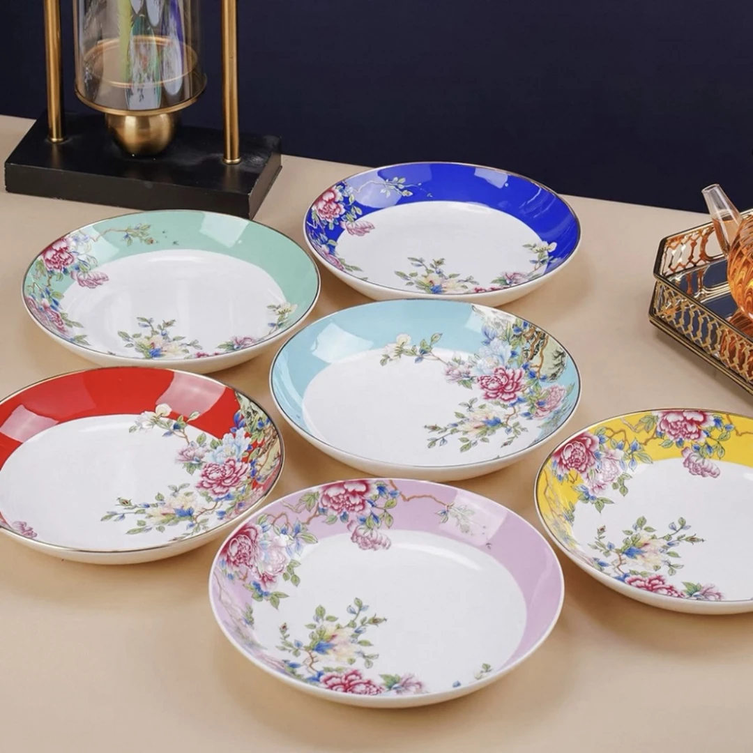 六个珐琅彩陶瓷盘带礼盒