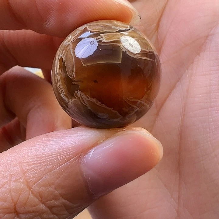 蜜蜡未镶嵌珠宝奇石