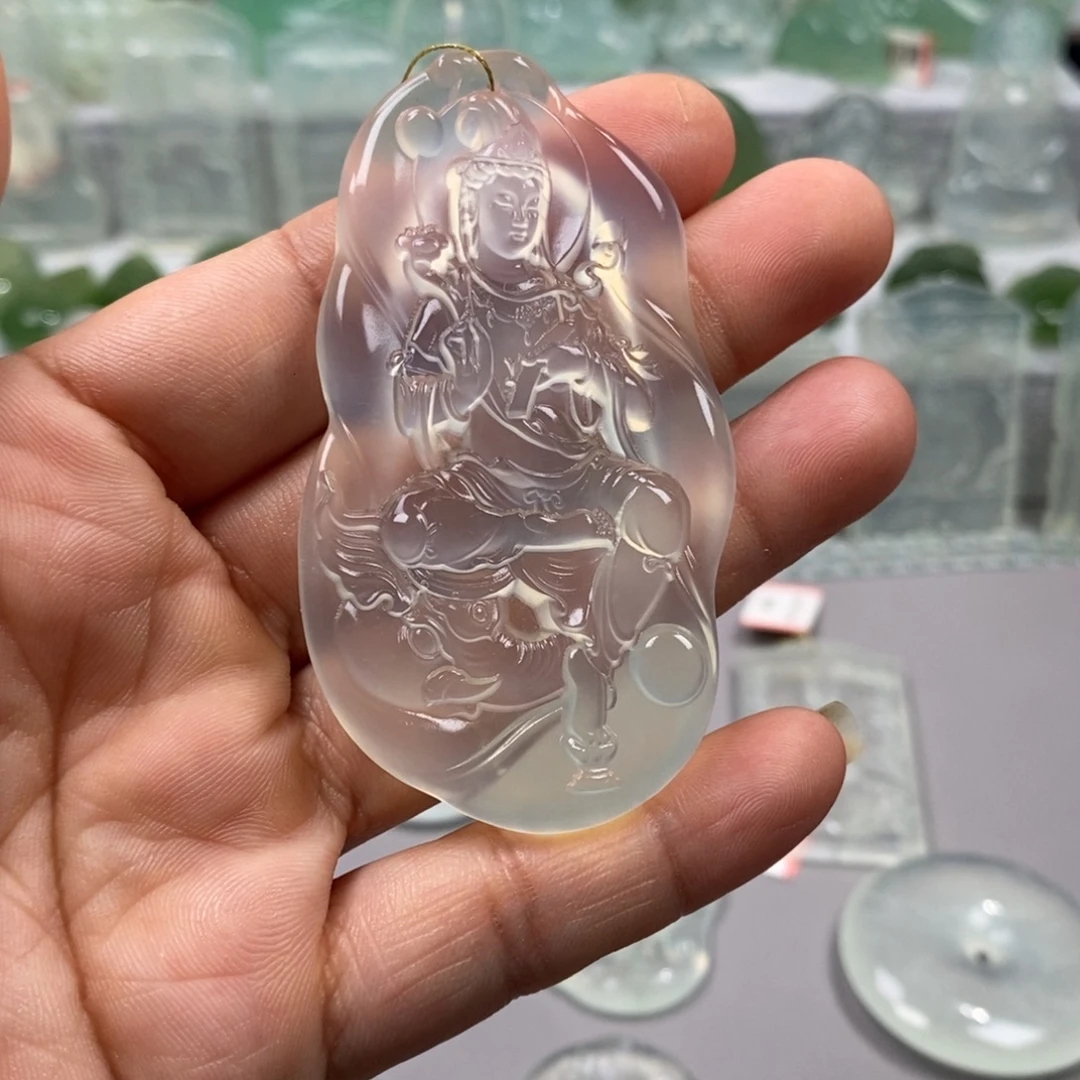 澎***湃未镶嵌蛇纹石玉颈饰