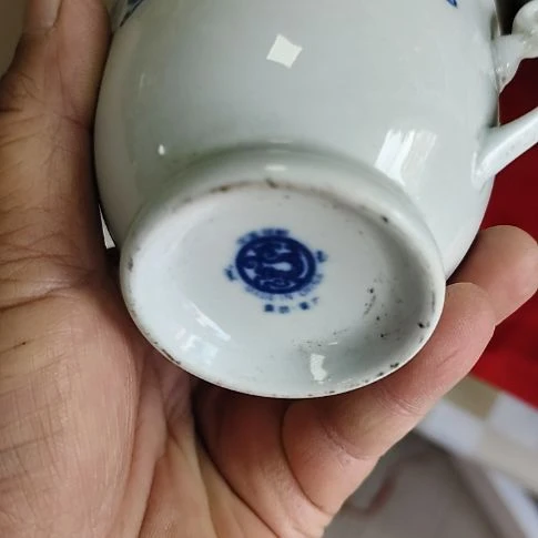 瓷片盘，沙锅，瓷片，瓶，碗，各种沙锅，摆件，