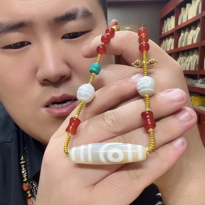 玛瑙/玉髓未镶嵌珠宝奇石