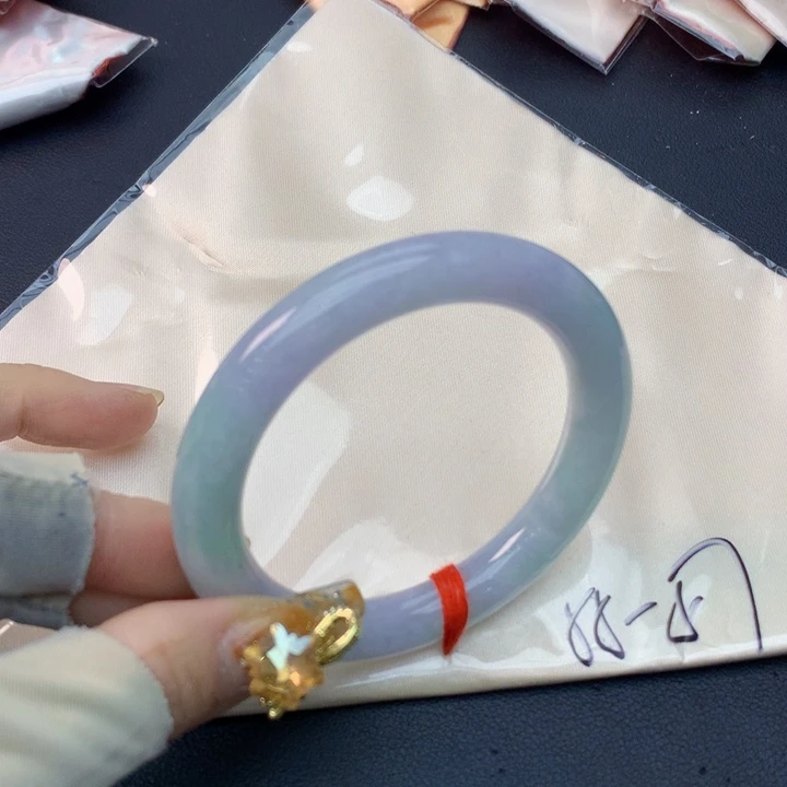 未镶嵌手镯翡翠翡翠手镯