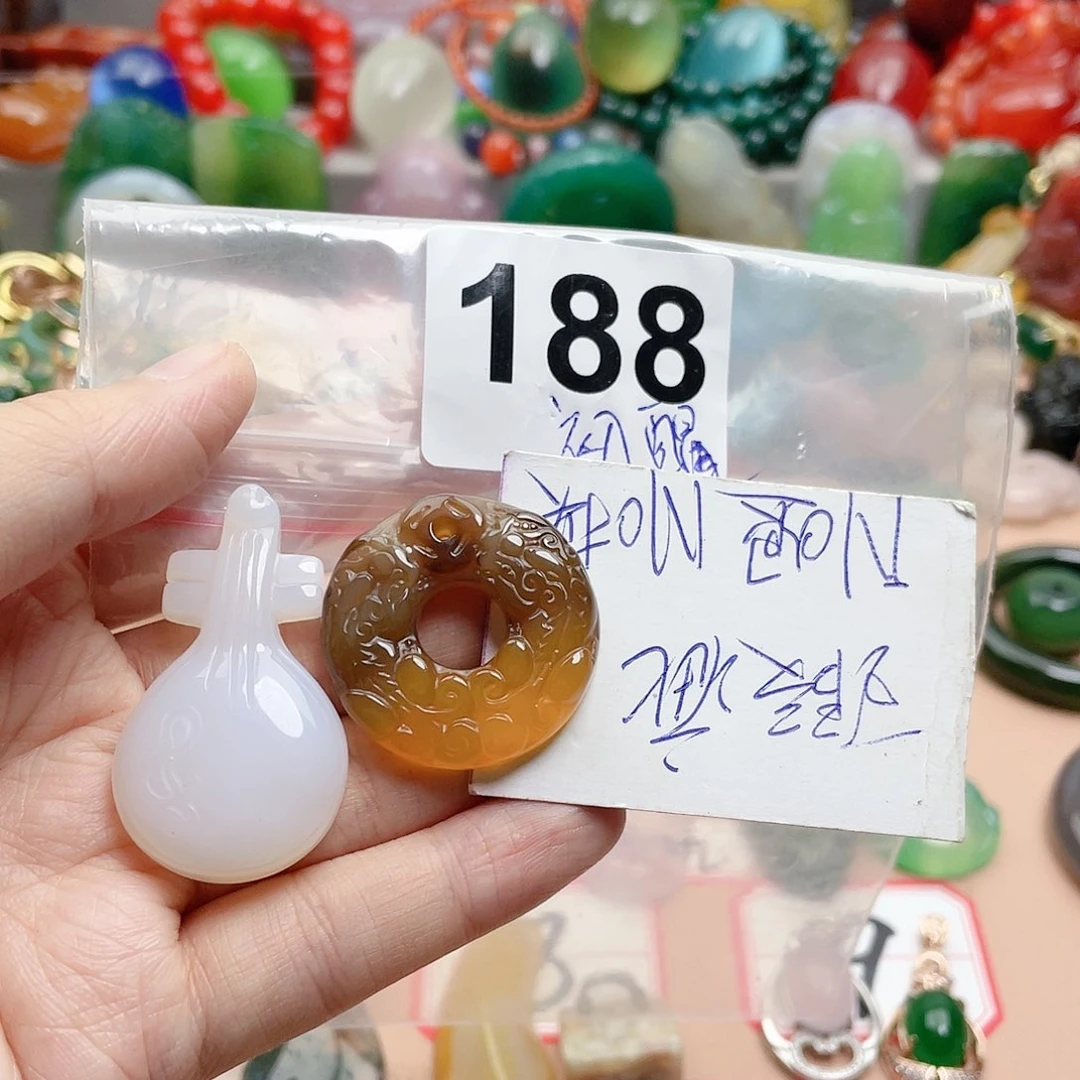 合金颈饰玛瑙/玉髓福*