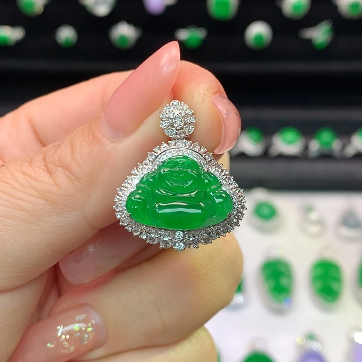 翡翠吊坠(不含链)18K金镶嵌