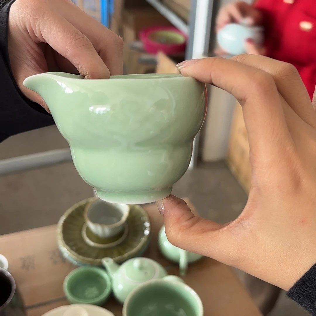 龙泉云间青瓷小米茶器