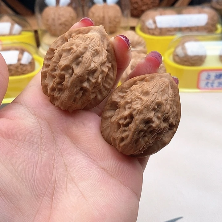 把件桃核大红袍37全品