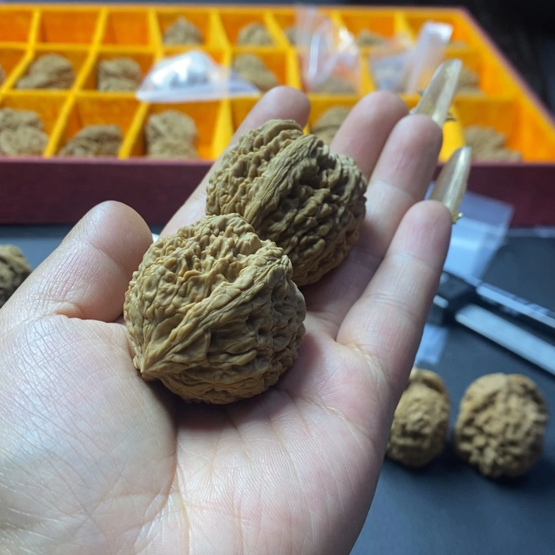 文玩核桃吊坠傲*南疆的时候