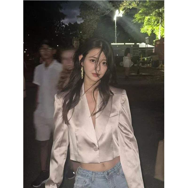 2025年早春新款独特超好看缎面西装外套女小个子韩系绝美长袖上衣