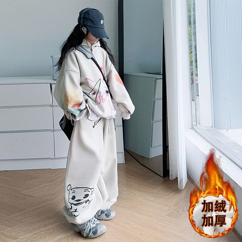 女童加绒套装2024新款冬装女大童时髦休闲连帽卫衣宽松长裤两件套