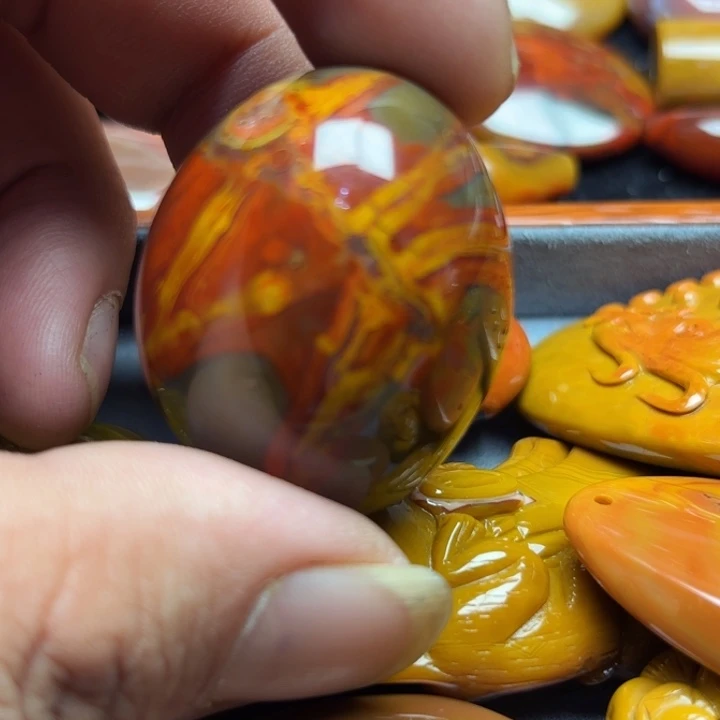 用***4玛瑙/玉髓未镶嵌玛瑙