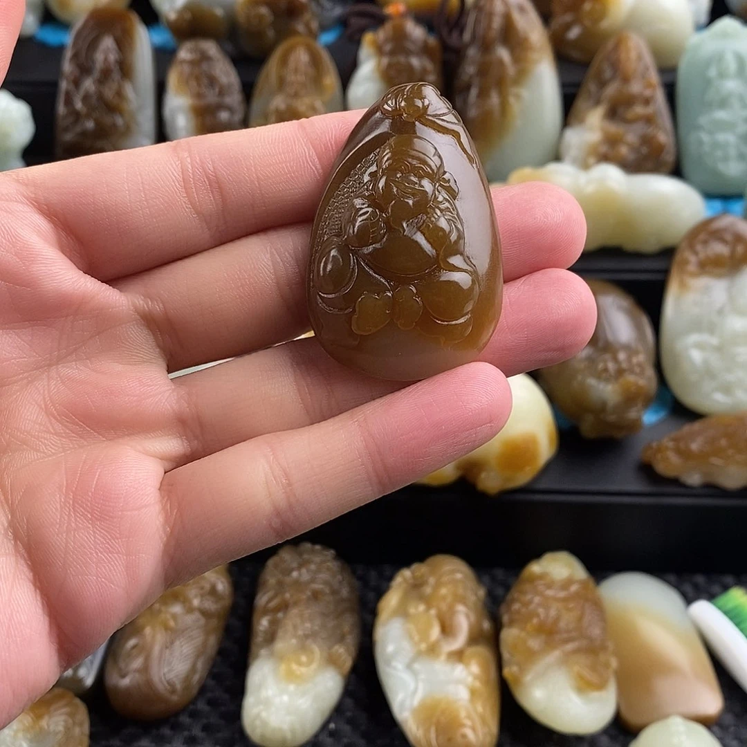 和田玉挂件未镶嵌