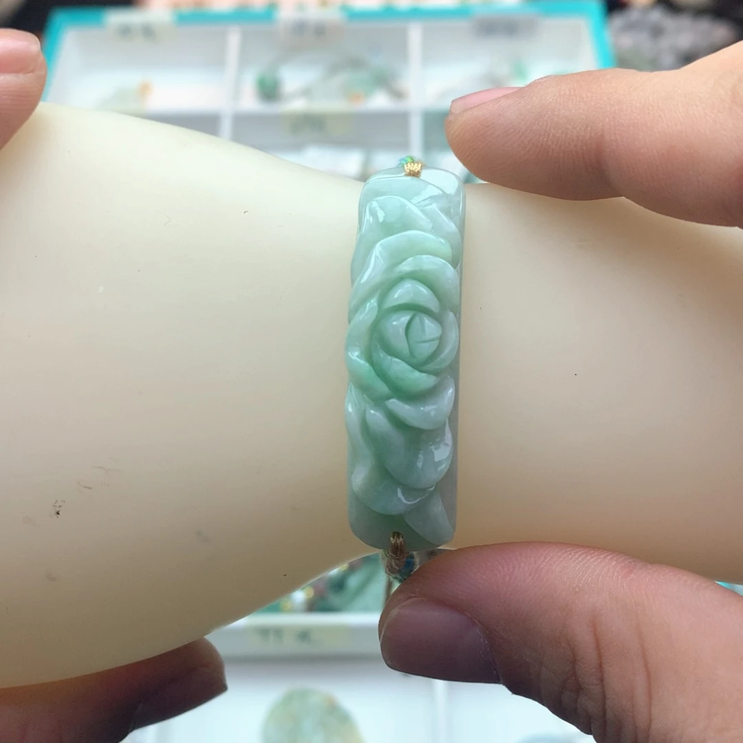 颈饰未镶嵌翡翠11111