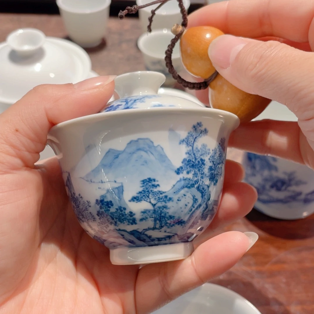 葫芦葫芦山水盖碗