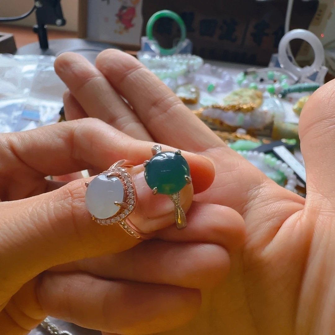 敌***人翡翠未镶嵌颈饰翡翠80