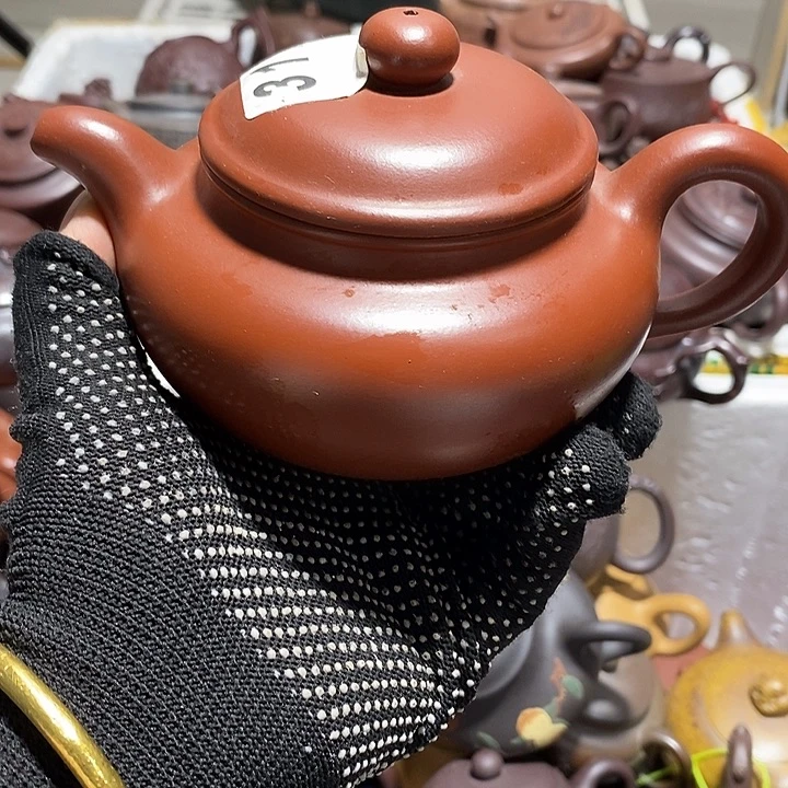 紫砂茶壶流口水微瑕