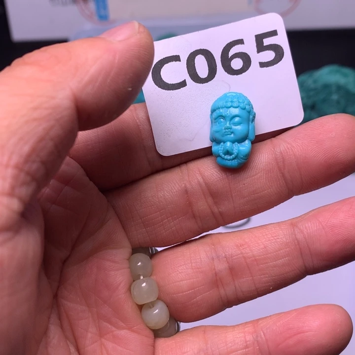 南红玛瑙未镶嵌珠宝奇石7*。