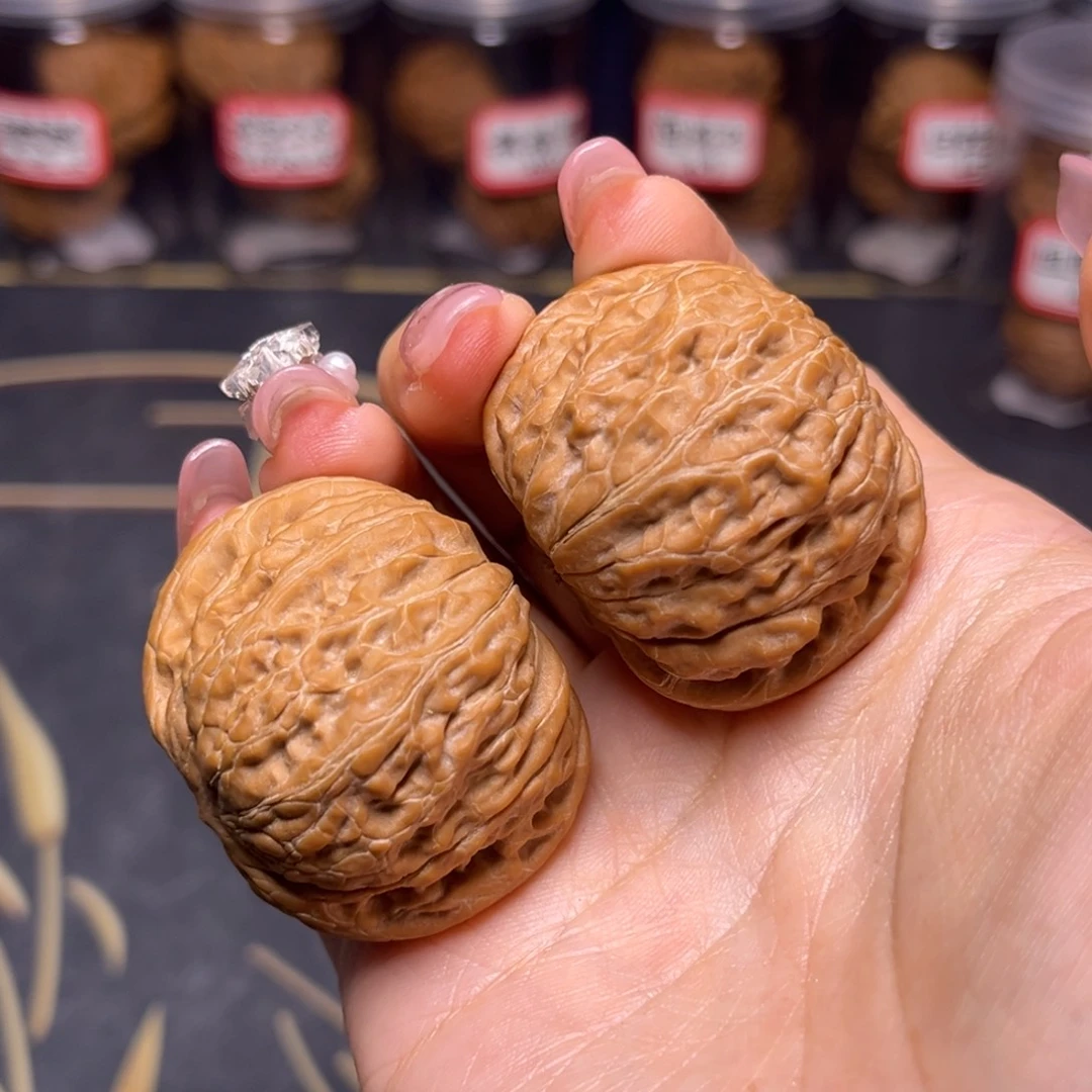 跋***卟文玩核桃吊坠铁锤